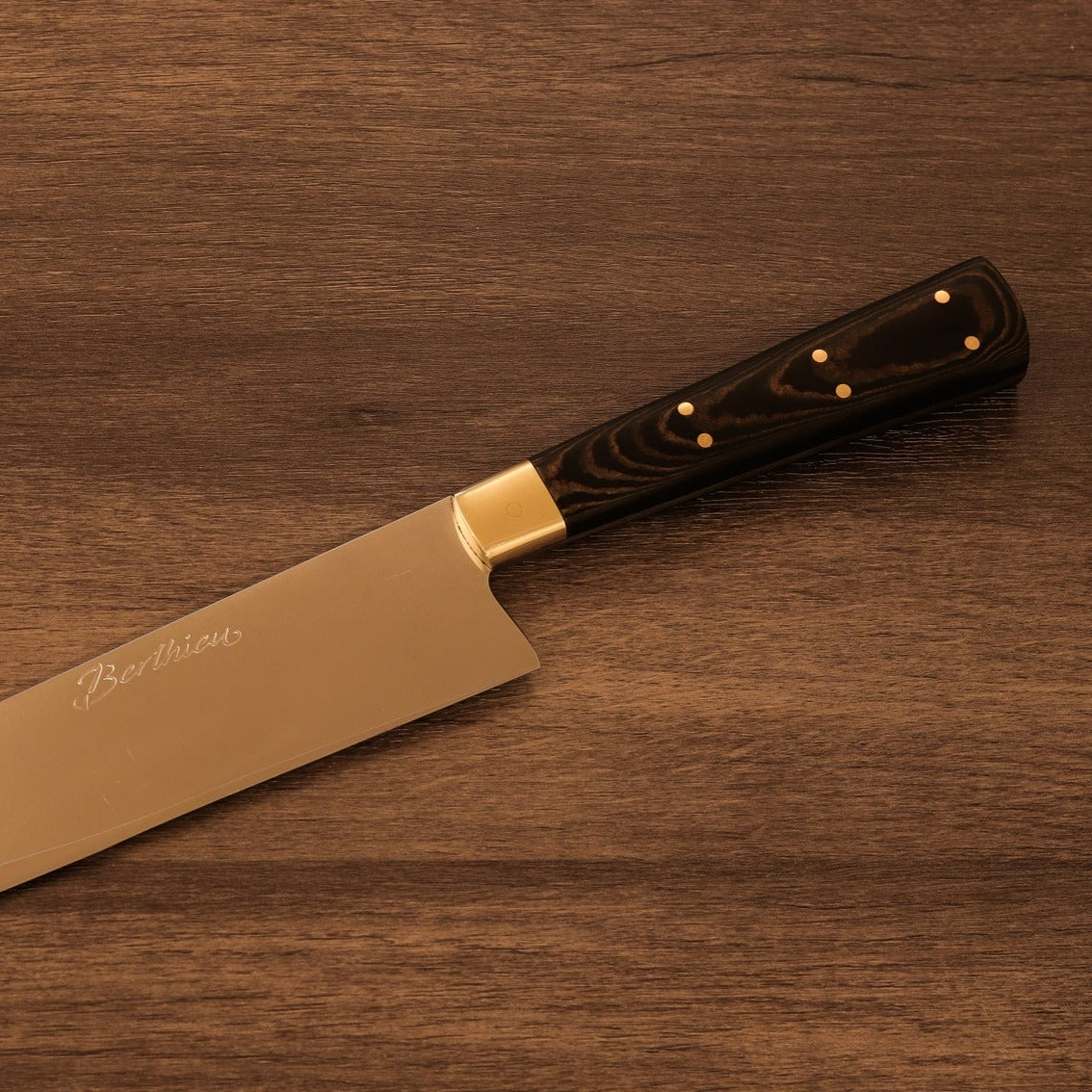 Berthieu Criollo 17 cm artisan knife with Lapacho wood handle and molybdenum stainless steel blade, handcrafted in Argentina for kitchen and grill use.