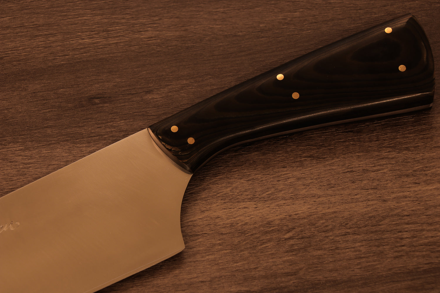 Berthieu Gaucho 20 cm artisan knife with full tang Micarta handle and stainless steel blade, handcrafted in Argentina for durability and versatile use.